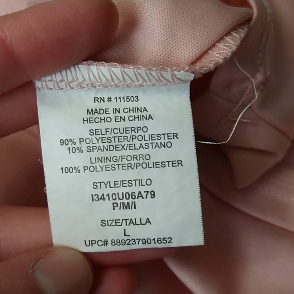 Pink floral lace halter dress. - Picture 6 of 7